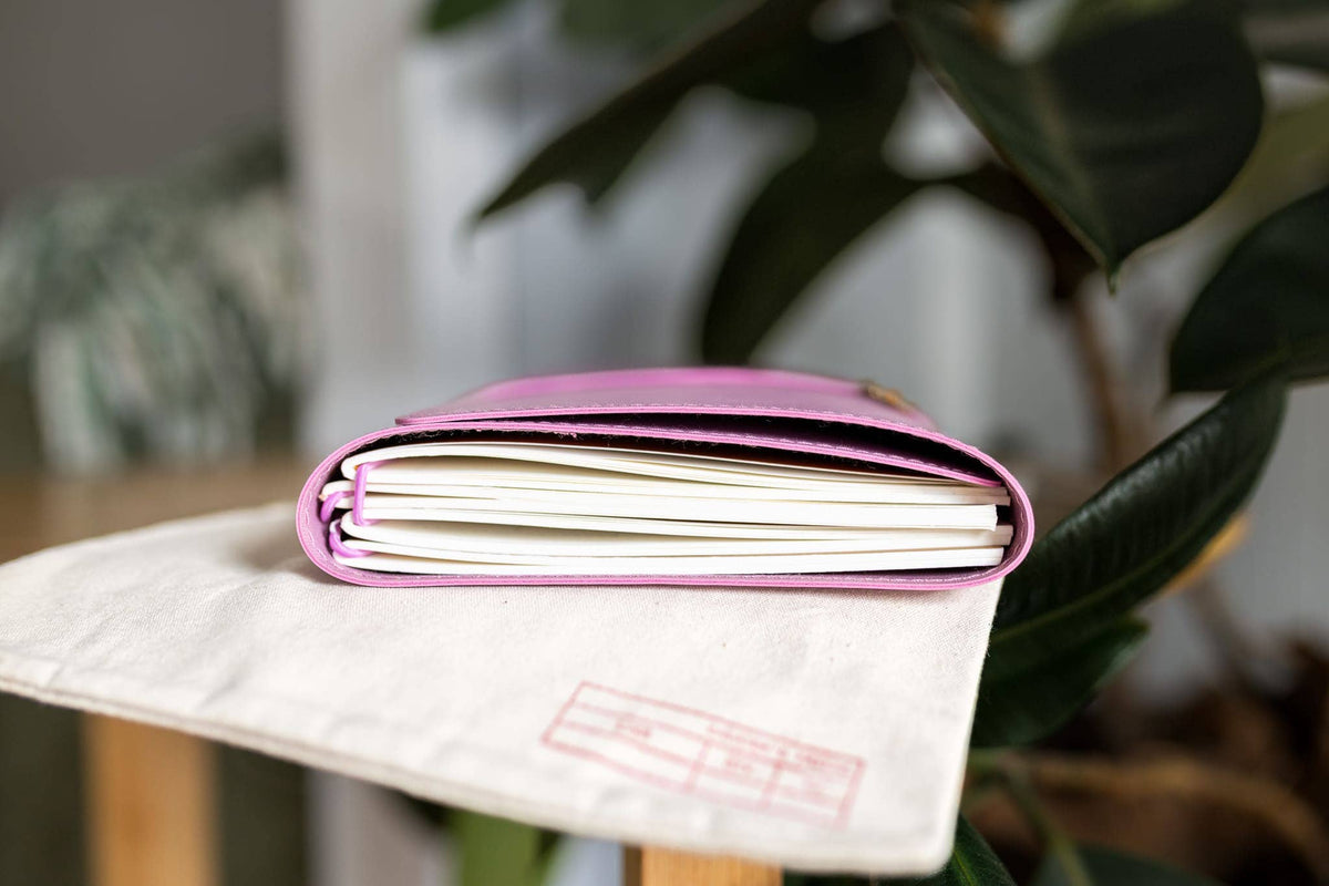 Refillable Folio in Rose Quartz