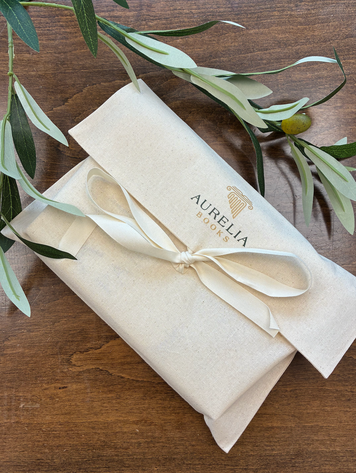 Book Sleeve | Aurelia Books